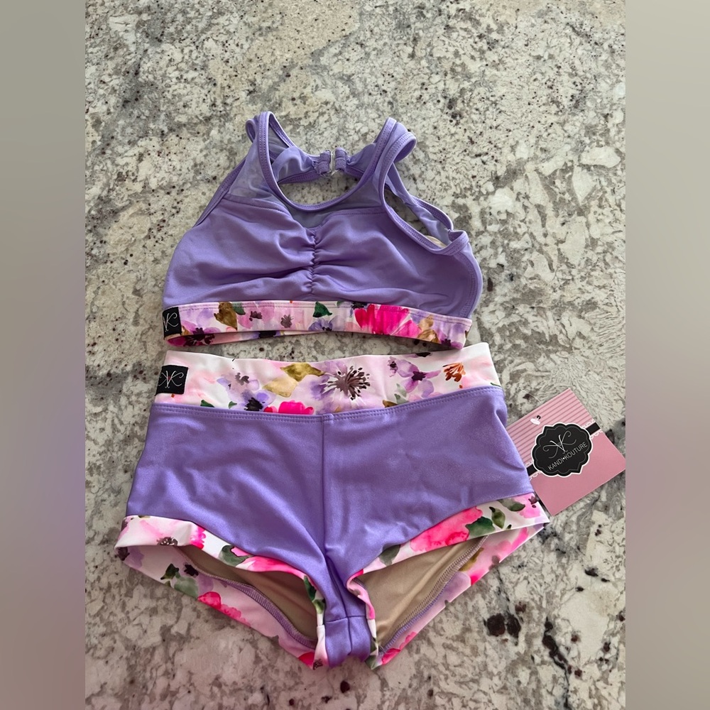 Kandi Kouture matching set. YXL